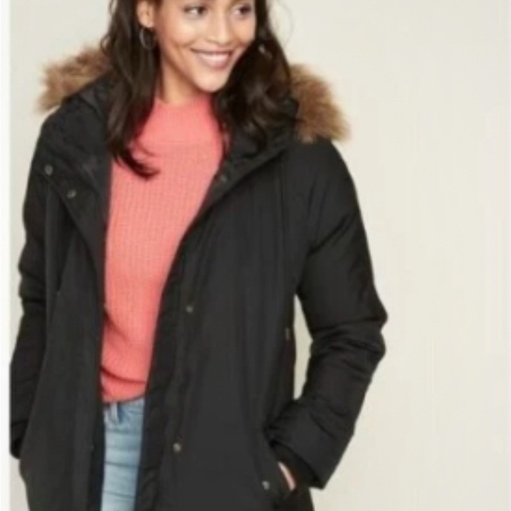 Old navy Women's Black‎ faux Fur-Trimmed Jacket puffer winter coat sz M